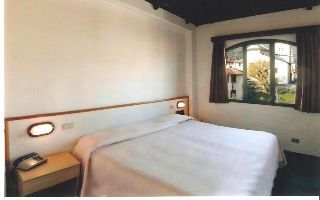 Hotel Eden บาเวโน ห้อง รูปภาพ
