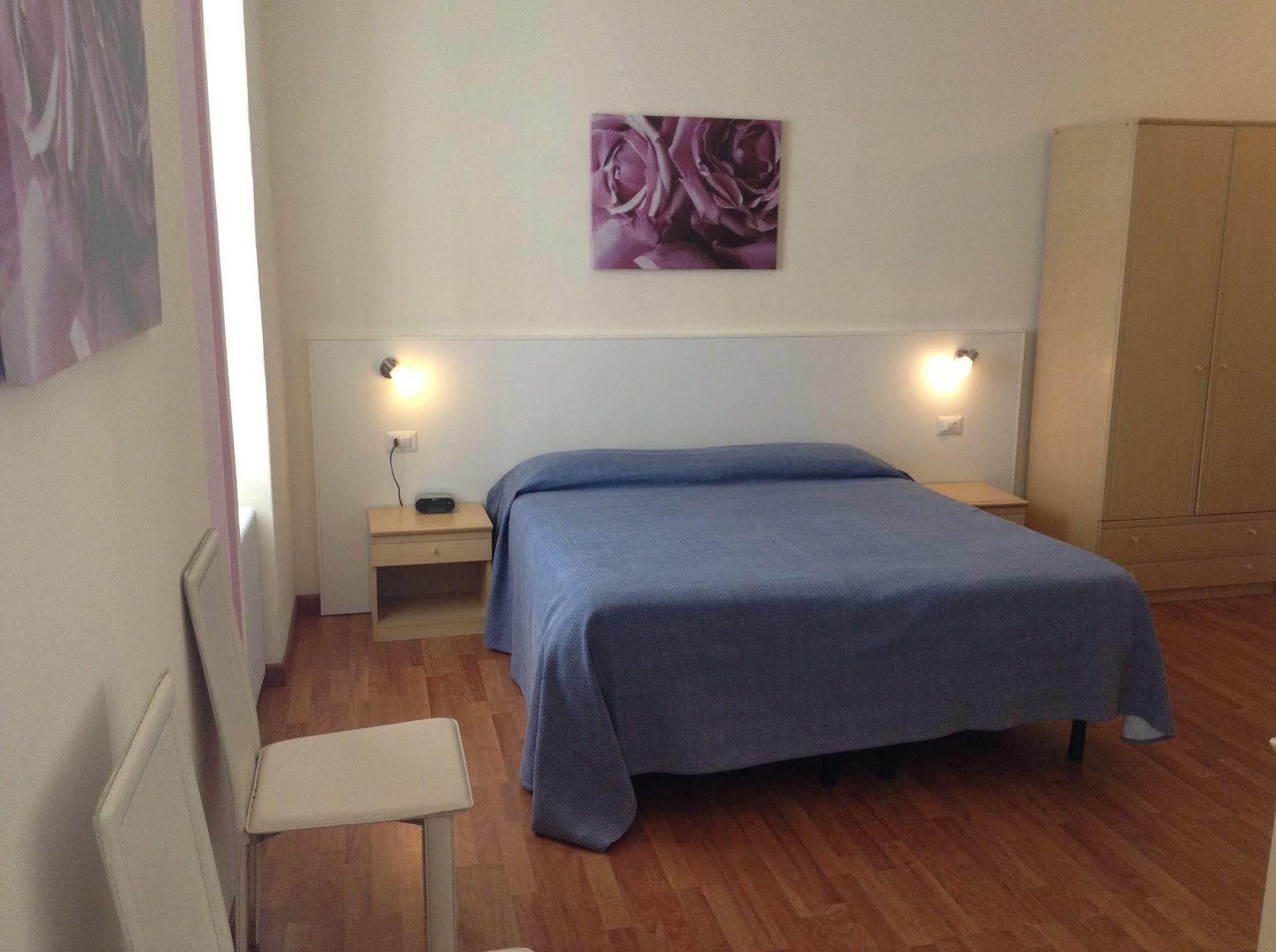 Hotel Eden บาเวโน ภายนอก รูปภาพ